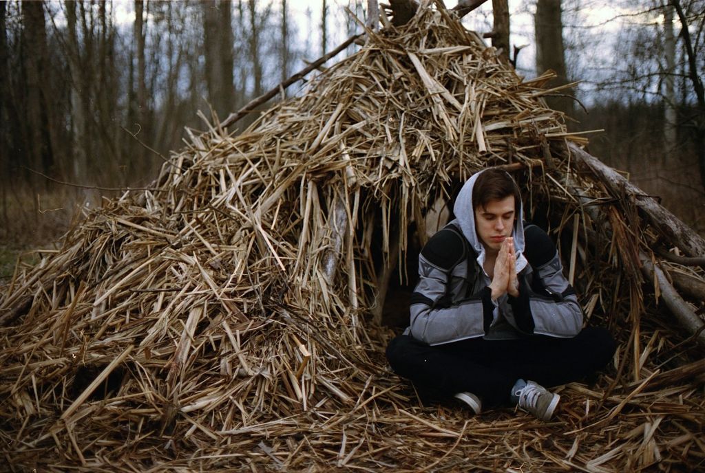 Waiting for the Norwegian Sweat Lodge